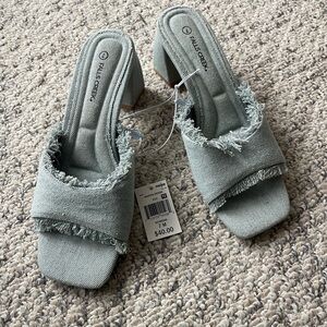 Falls Creek Women's Frayed Denim Shoes - Size 7